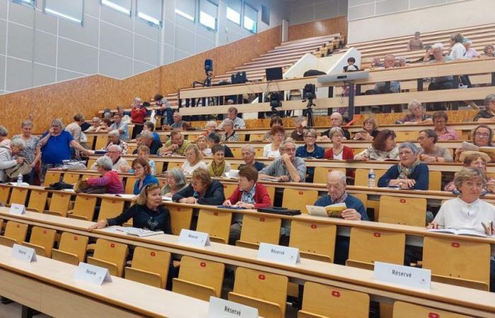 En Poitiers, la Universidad Interages vuelve a llenar las aulas