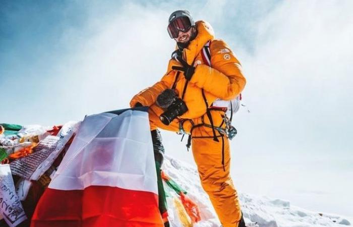 “Me emocionó mucho ver cómo Inoxtag hacía realidad su sueño”… La ascensión al Everest vista desde dentro por Villeneuvois Louis Jammes