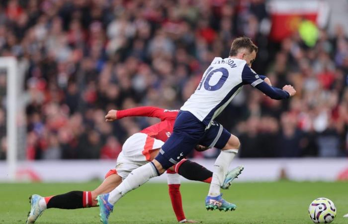 Veredicto de Paul Scholes y Michael Owen sobre la tarjeta roja de Bruno Fernandes en el Manchester United-Tottenham