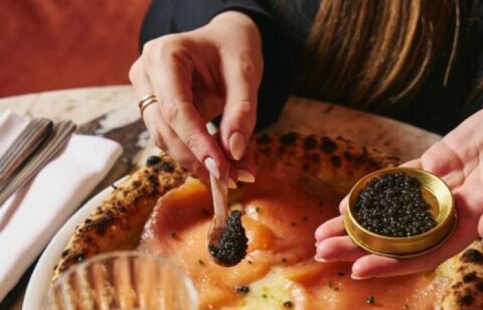 su cena con su nueva pareja en este famoso restaurante