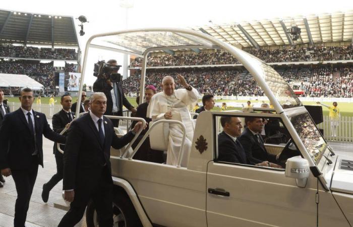 El Papa Francisco concluye su visita a Bélgica: “Pido no encubrir los abusos”