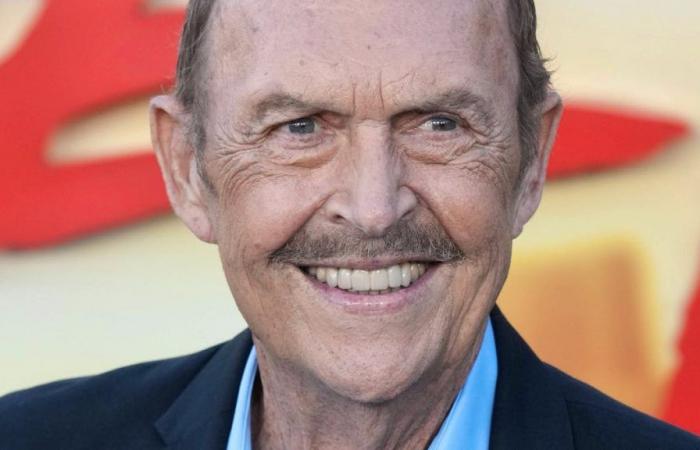 Muere John Ashton a los 76 años