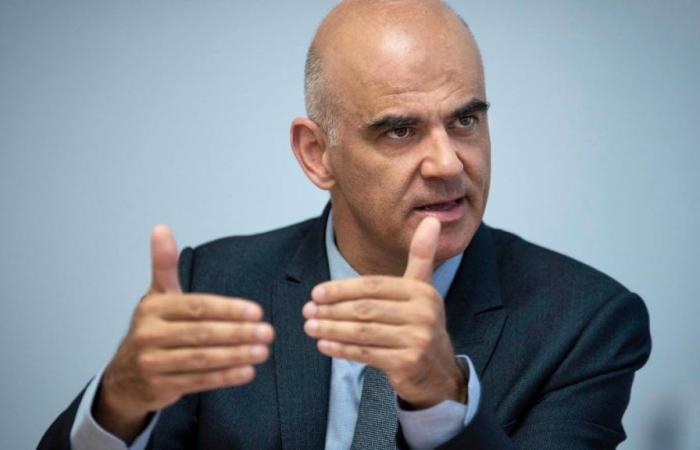 La guerra en Oriente Medio divide nuestras sociedades, según Alain Berset