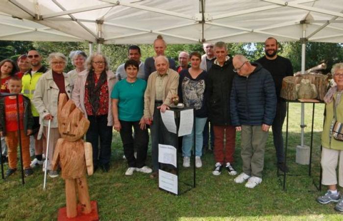 En Creuse, este tilo de cuatrocientos años fabrica estatuas para el patrimonio