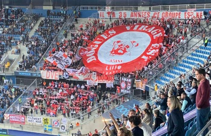 Tifos y pirotecnia, el viaje de la afición del Lille visto por la Twitterósfera