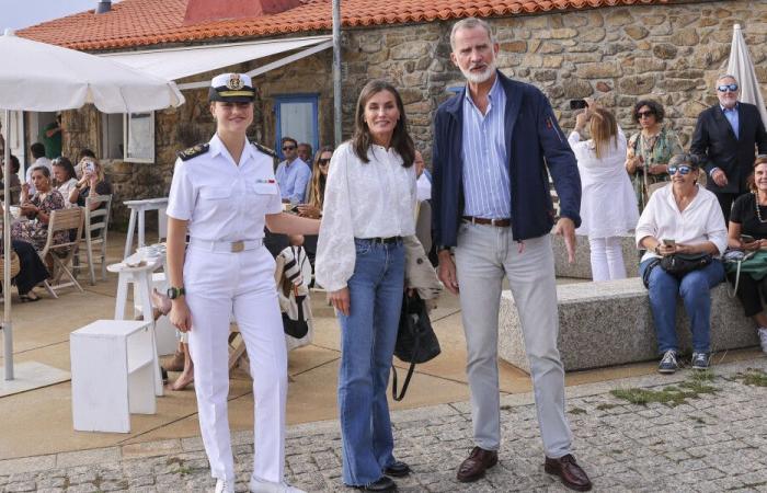 Reencuentro en Galicia con Felipe y Letizia