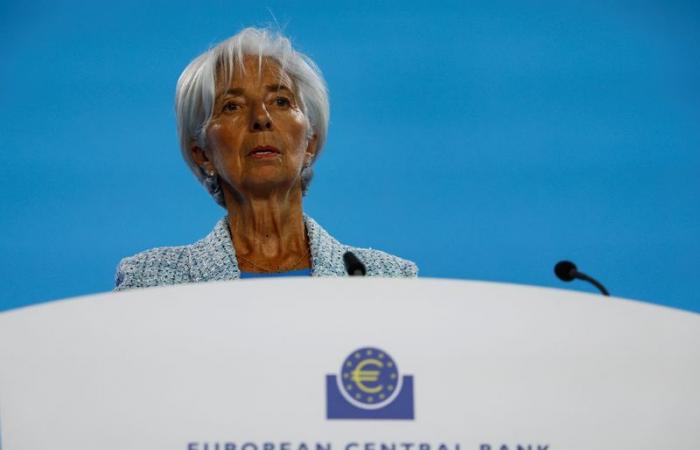 La recuperación económica está amenazada y la inflación va por buen camino, Lagarde Por Investing.com