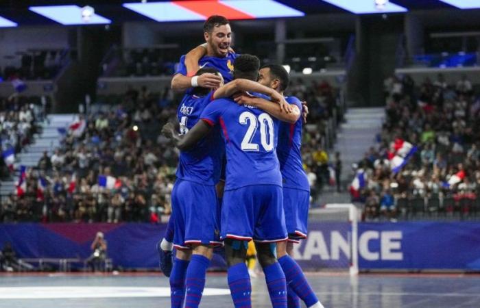 ¡Los azules eliminan a Paraguay y llegan a la semifinal!