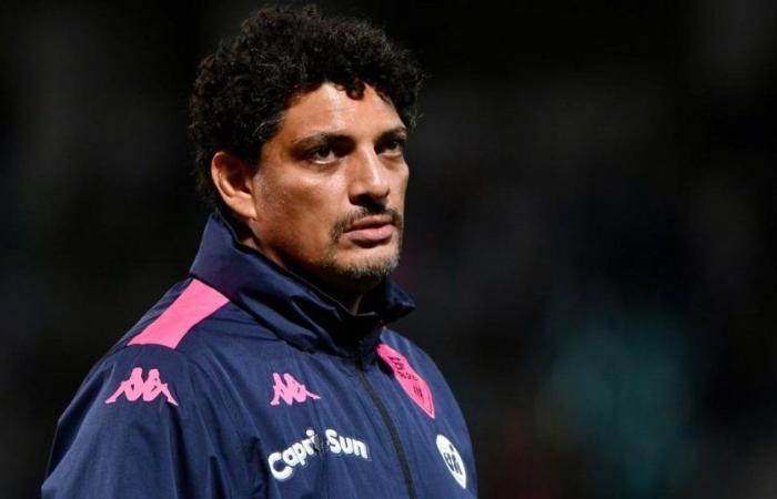 Karim Ghezal destituido como entrenador del Stade Français