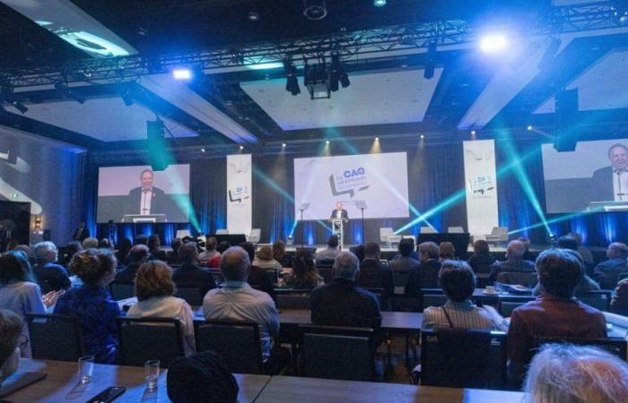 Las tensiones con Ottawa en el centro de la conferencia celebrada por el CAQ en Saint-Hyacinthe