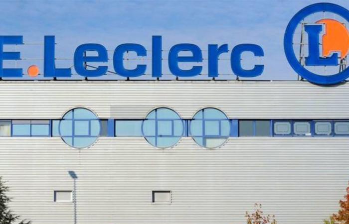 Leclerc anuncia una retirada masiva urgente debido a la contaminación por listeria, se trata de salmón ahumado