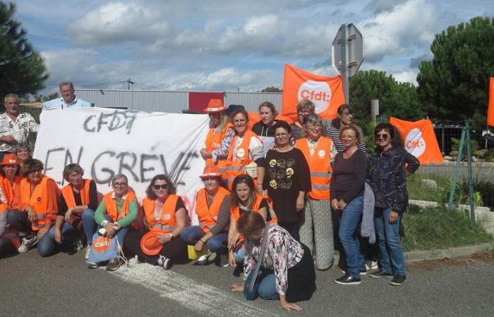 Jornada de acción en una residencia de ancianos en apoyo de Catherine y Nathalie, despedidas por “falta profesional grave”