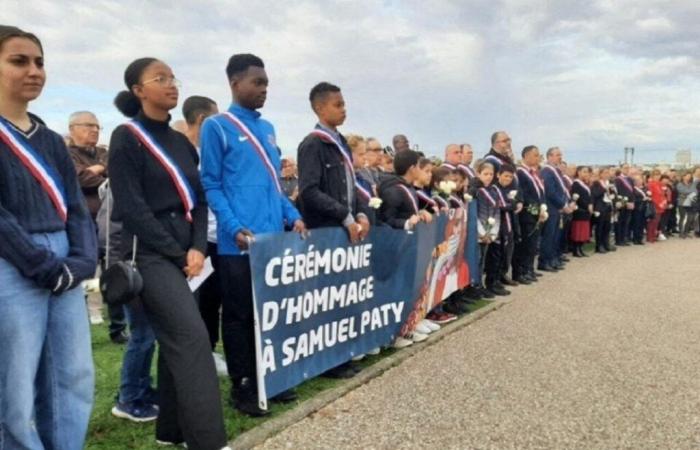 una ceremonia para nunca olvidar Samuel Paty