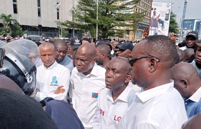 Katumbi, Fayulu y Lubaya saludan la memoria de Mutombo Dikembe