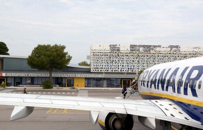 Casi 180 pasajeros varados este martes en el aeropuerto de Perpiñán “hasta las 19 horas”