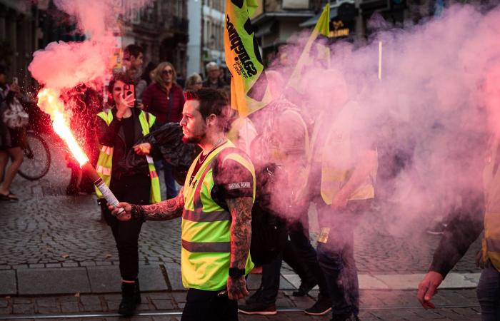 2.000 personas se manifestaron en nombre de la “emergencia social”