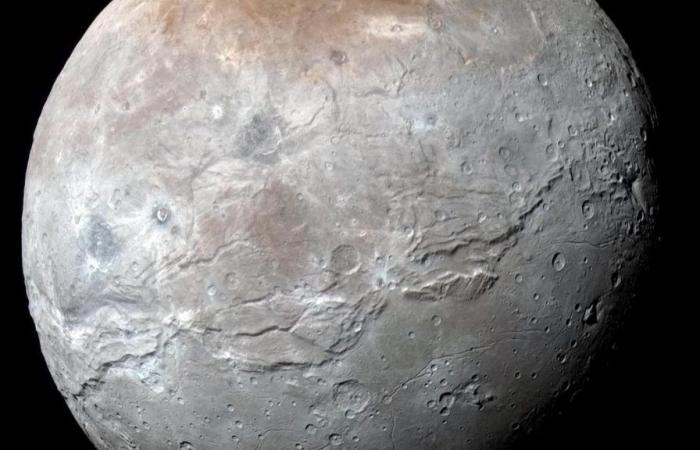 El telescopio James Webb realiza un fascinante descubrimiento de la luna más grande de Plutón