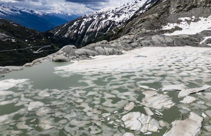 El derretimiento masivo de los glaciares suizos continúa a pesar del invierno con mucha nieve – rts.ch