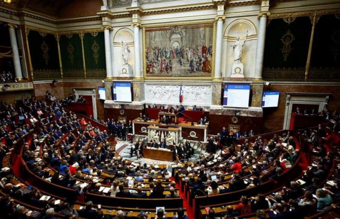 El vibrante homenaje de Michel Barnier a “58 paracaidistas franceses asesinados hace 41 años en Beirut”