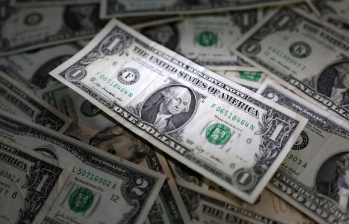 El dólar se mantiene firme ante el empeoramiento de la guerra en Oriente Medio