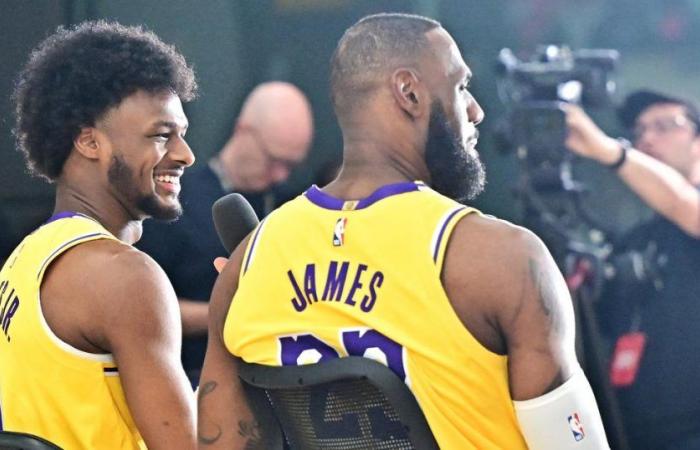 Las primeras imágenes de LeBron James y su hijo con la camiseta de Los Angeles Lakers