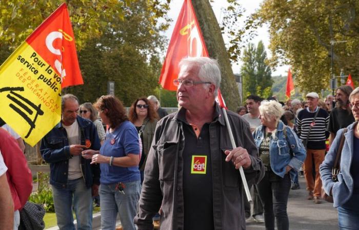 “Las elecciones fueron inútiles”, cerca de 500 personas se movilizaron en Cahors y Figeac