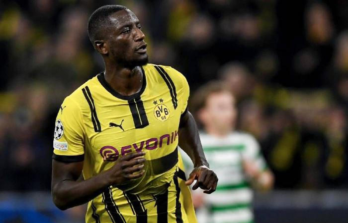 Serhou Guirassy camina sobre el agua con el Dortmund