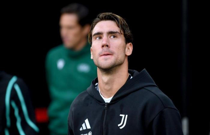 Vlahovic revela el ‘plan’ de la Juventus contra el RB Leipzig y el amuleto de la suerte Toni