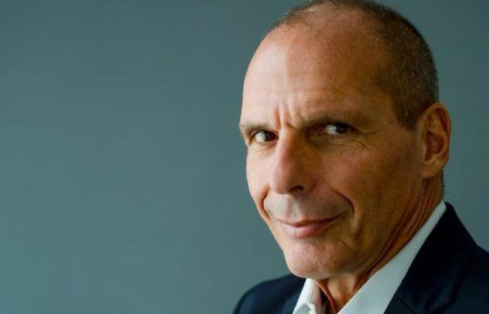 “En Francia no hay ningún problema de deuda”, Yanis Varoufakis