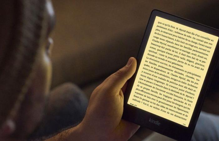 El e-reader Kindle Paperwhite nº1 en ventas en Amazon cuesta menos de 170 euros