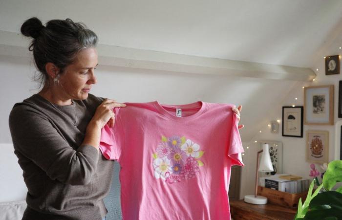 En Neubourg, Amélie Ledoux diseña la camiseta rosa Octubre 2024