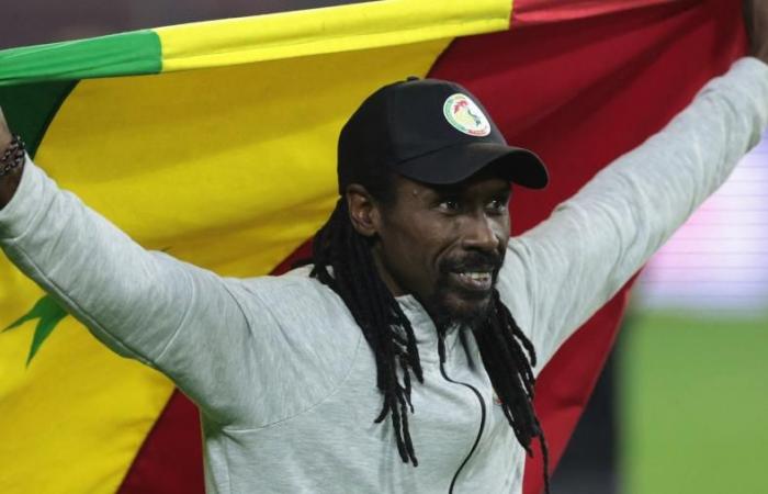 ALIOU CISSE EXPULSADO DEL BANCO