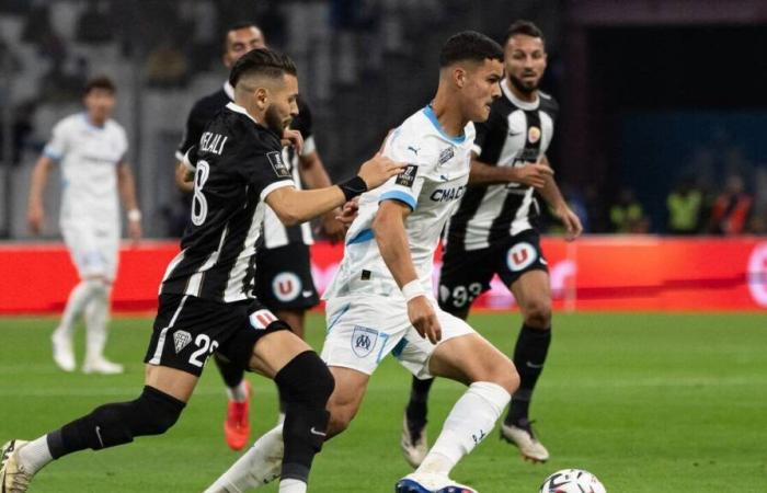 Fútbol. Ligue 1. El Angers-SCO planta cara al Marsella (1-1)