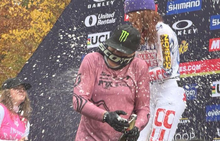 Troy Brosnan gana bajo la lluvia en Mont-Sainte-Anne