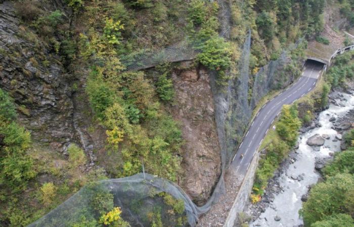 Aplazada la reapertura de las gargantas del Arly