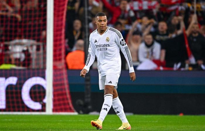 No seleccionado con los Blues, Mbappé es titular habitual en el Real – Liga – J9 – Real Madrid-Villarreal