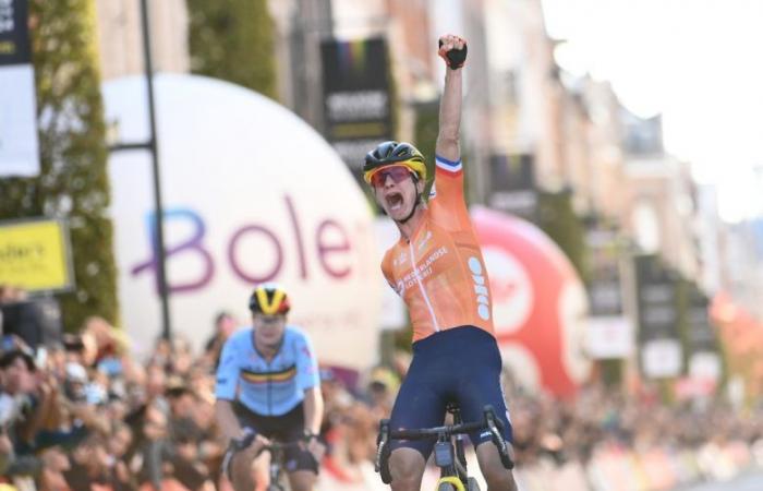 Ciclismo. Gravel – Mundial – Marianne Vos campeona del mundo, Lotte Kopecky derrotada