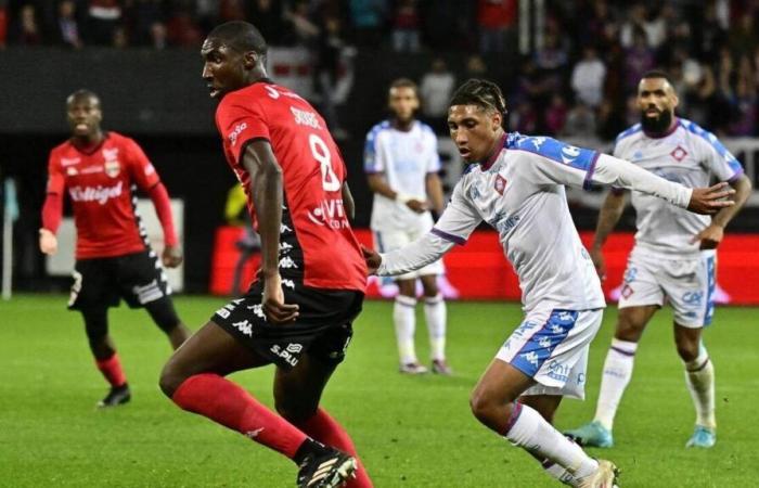 EA Guingamp. Sidibé vuelve al once, descubre las composiciones del equipo