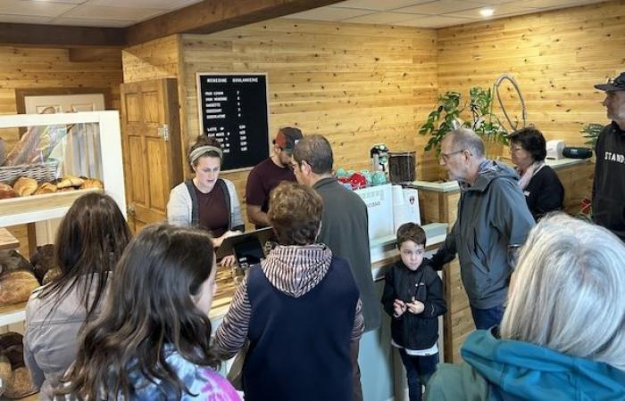 Hénédine Boulangerie llega a Saint-Alphonse