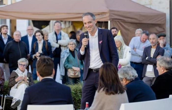 Raphaël Glucksmann regresa a la política en La Réole y muestra sus ambiciones de llevar a la izquierda “al poder”, sin LFI