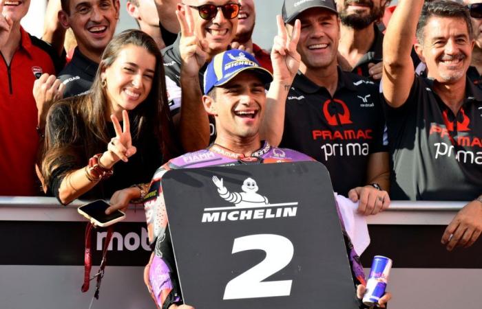 Martín lo intentó todo hasta hacer mucho calor al final de la carrera