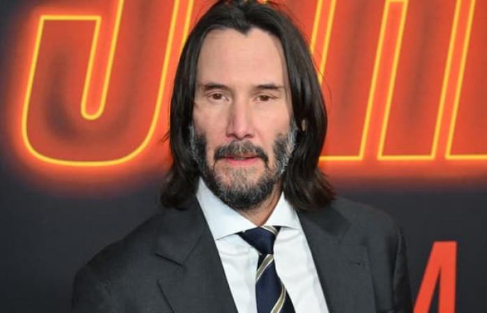 Keanu Reeves debuta en las carreras profesionales con un accidente