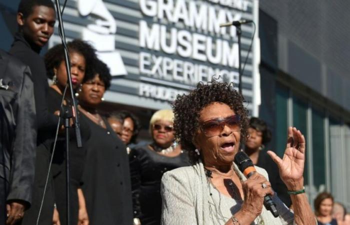 Muere Cissy Houston, cantante de gospel y madre de Whitney, a los 91 años: Noticias