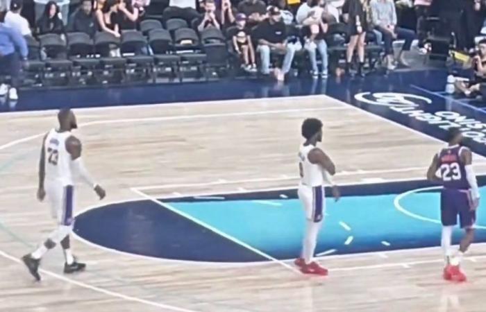 LeBron James y Bronny James toman la cancha completa de los Suns en la primera posesión compartida mientras el dúo padre-hijo hace historia