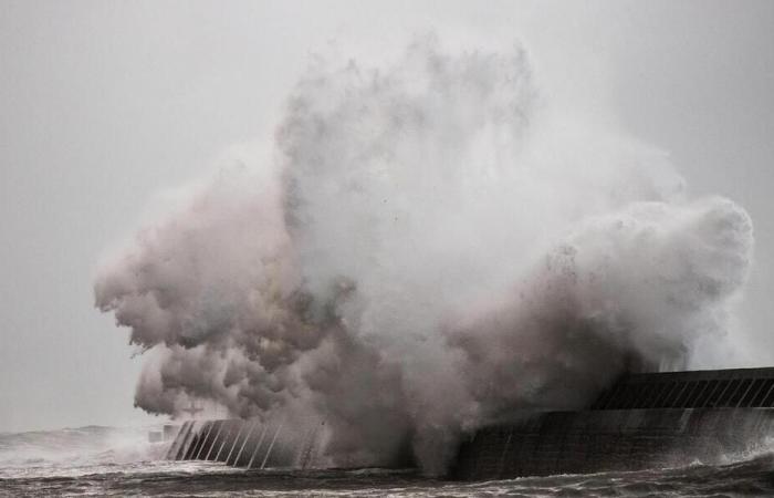 Ráfagas de 130 km/h, lluvias intensas: el ex huracán Kirk azotará Francia desde