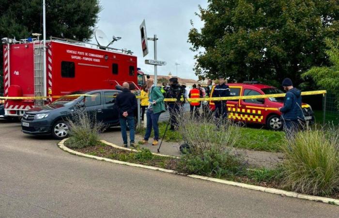 En Francia: un avión turístico se estrella contra una casa: dos muertos