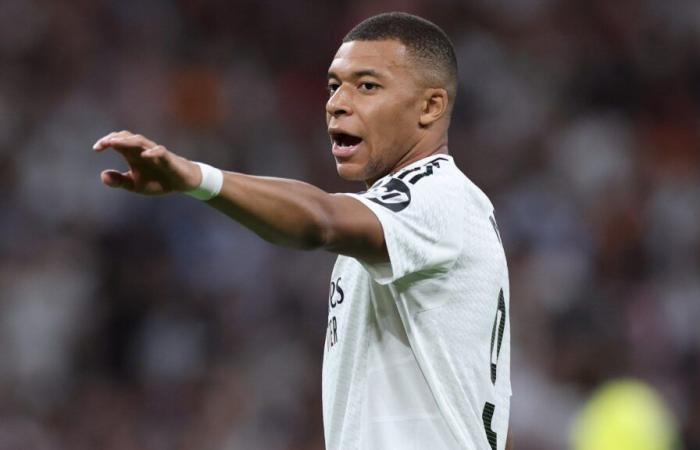 El presidente de la FFF golpea a Kylian Mbappé