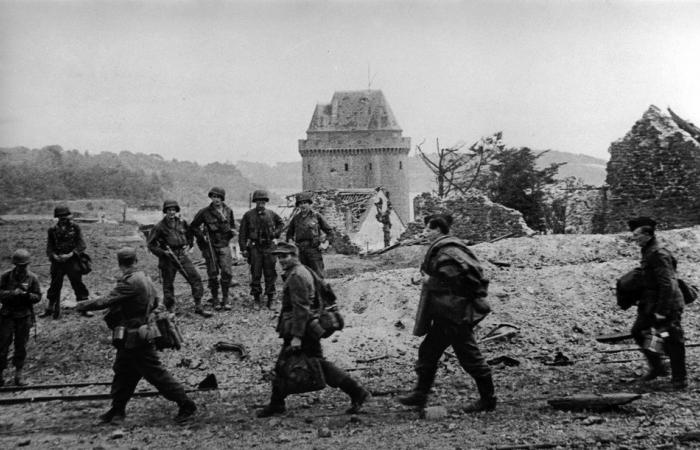 en Saint-Malo, Lee Miller o la gracia en la guerra