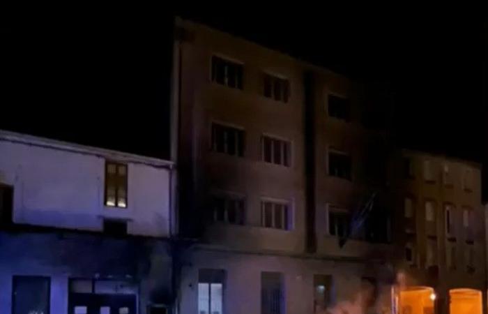 Reacciones en cadena tras el incendio provocado en la comisaría de Cavaillon