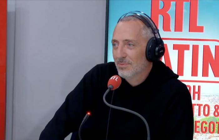 “Ella te calienta un poco”: coqueteada en vivo por la radio, Gad Elmaleh pone buena cara pero ya no sabe dónde pararse